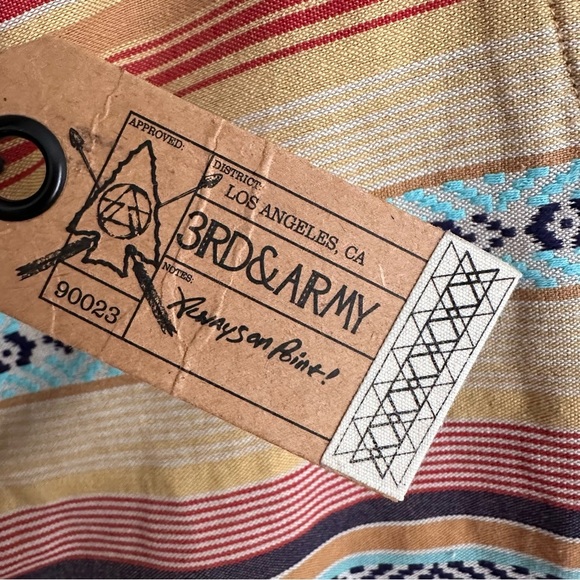 3RD & ARMY Southwest Stripe Drawstring Shorts Men’s Size 34 Boho Festival Style - Picture 8 of 16